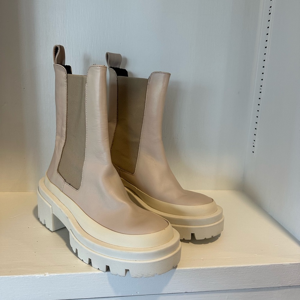 Equitare Ankle boot size 38